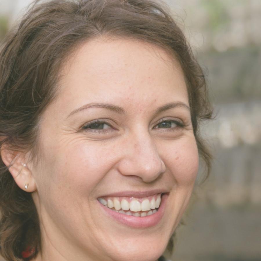 Portrait de Marie, membre satisfaite de notre communauté